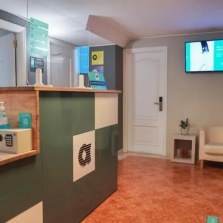 Pensjonat Alda Puerta Coruna 2*