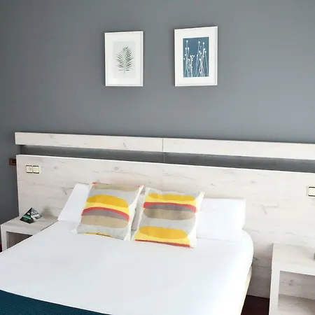 Alda Puerta Coruna ゲストハウス 2*