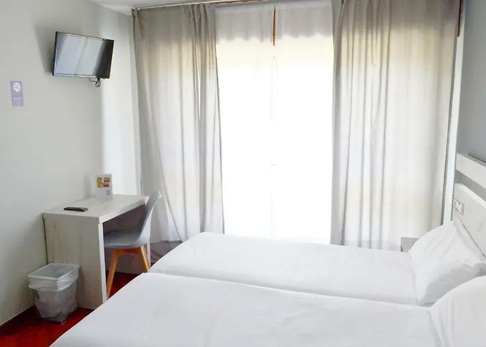 Pensjonat Alda Puerta Coruna 2*