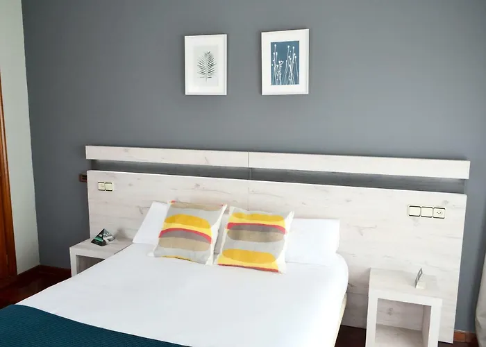 Alda Puerta Coruna Guest house 2*