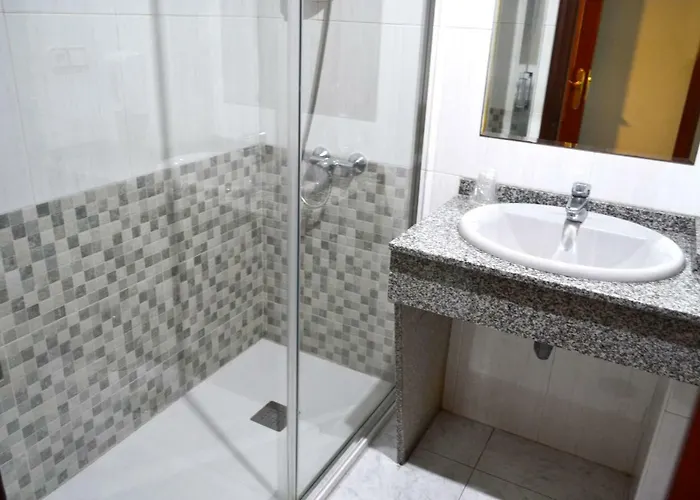 Alda Puerta Coruna 2*