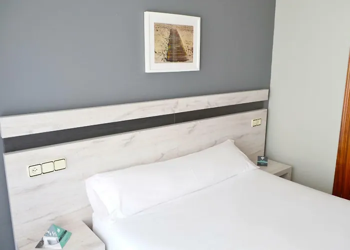 Guest house Alda Puerta Coruna